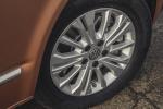 Volkswagen Caravelle 2020 года (UK)